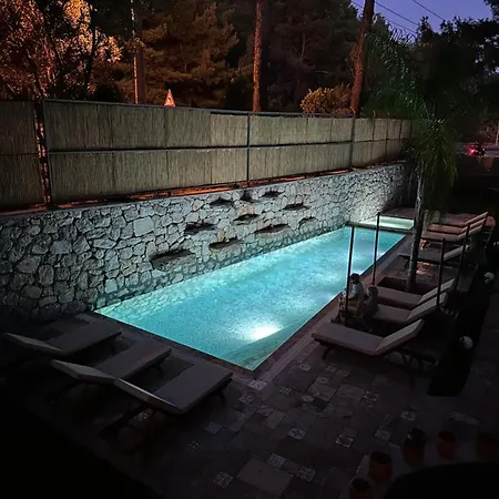 Esmahan Forest And Pool By Zehra דירה מרמריס